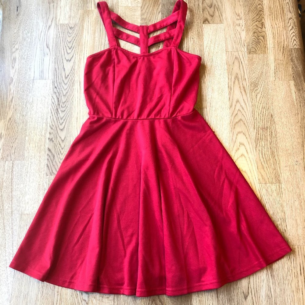 Papaya Red Cutout Dress Size Medium NWT